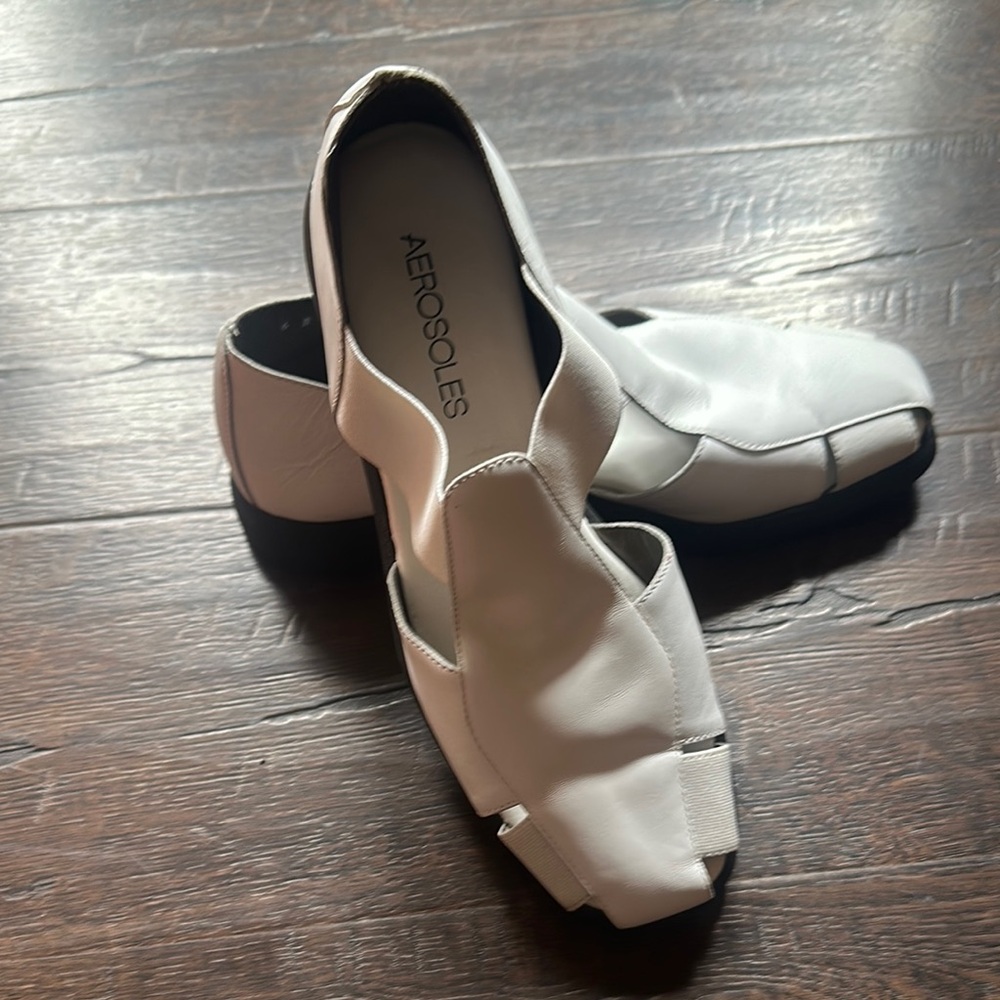 AEROSOLES White Flats & Loafers with Classic Design